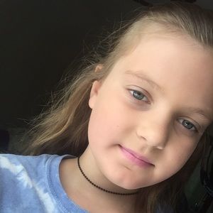 Meet your Posher, Anna claire